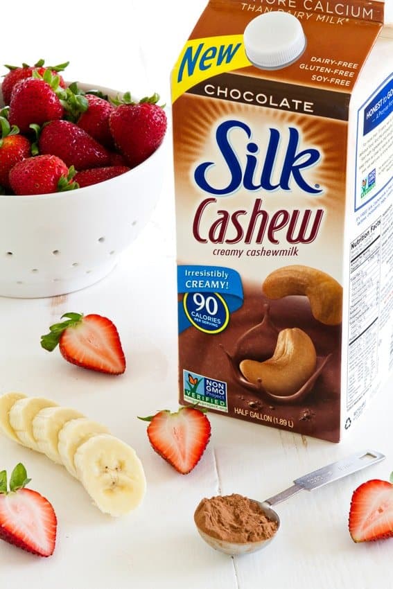 Strawberry Chocolate Smoothies are the perfect back to school breakfast. So good!